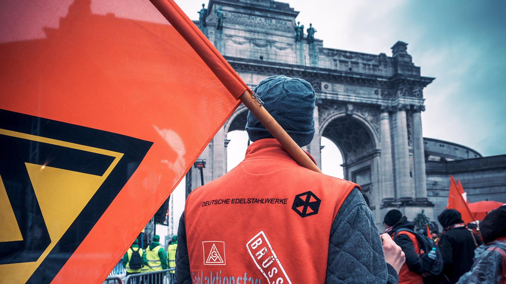 Brüssel, Fahne, Politik