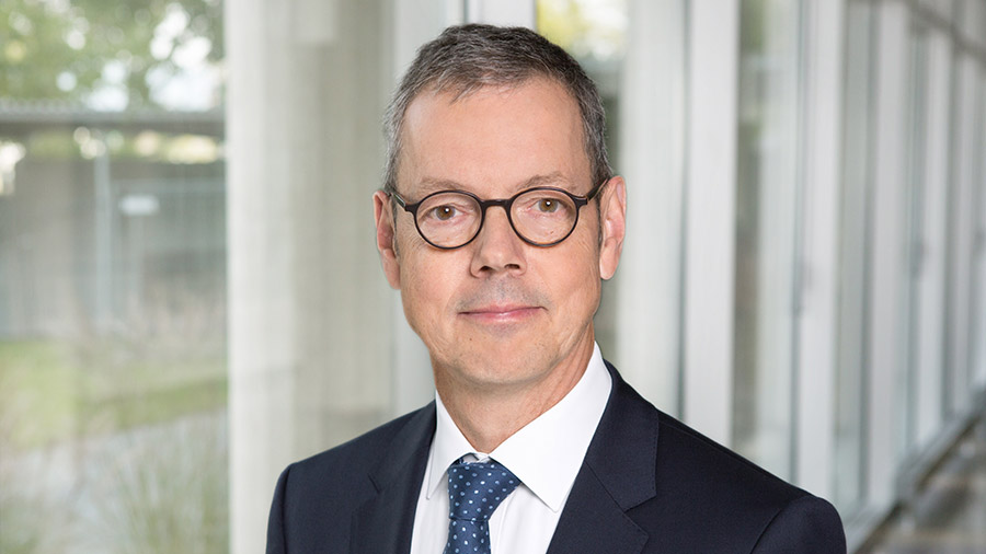 Prof. Dr. Peter Bofinger