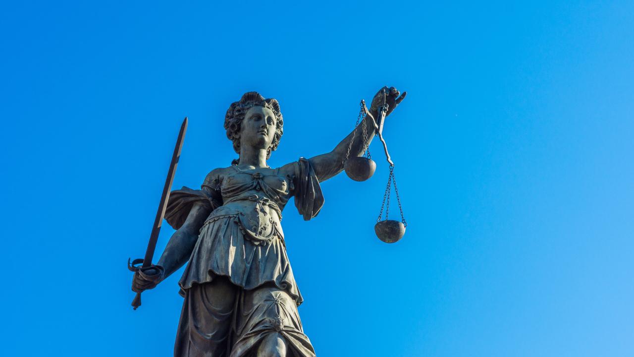 Justitia Monument