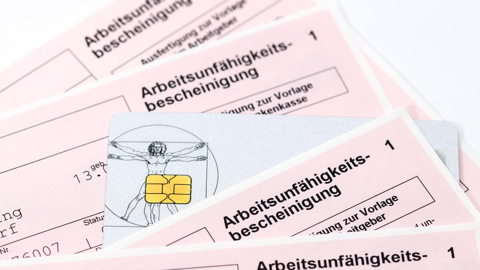 Arbeitsunfähigkeitsbescheinigungen und eine Krankenkassenkarte