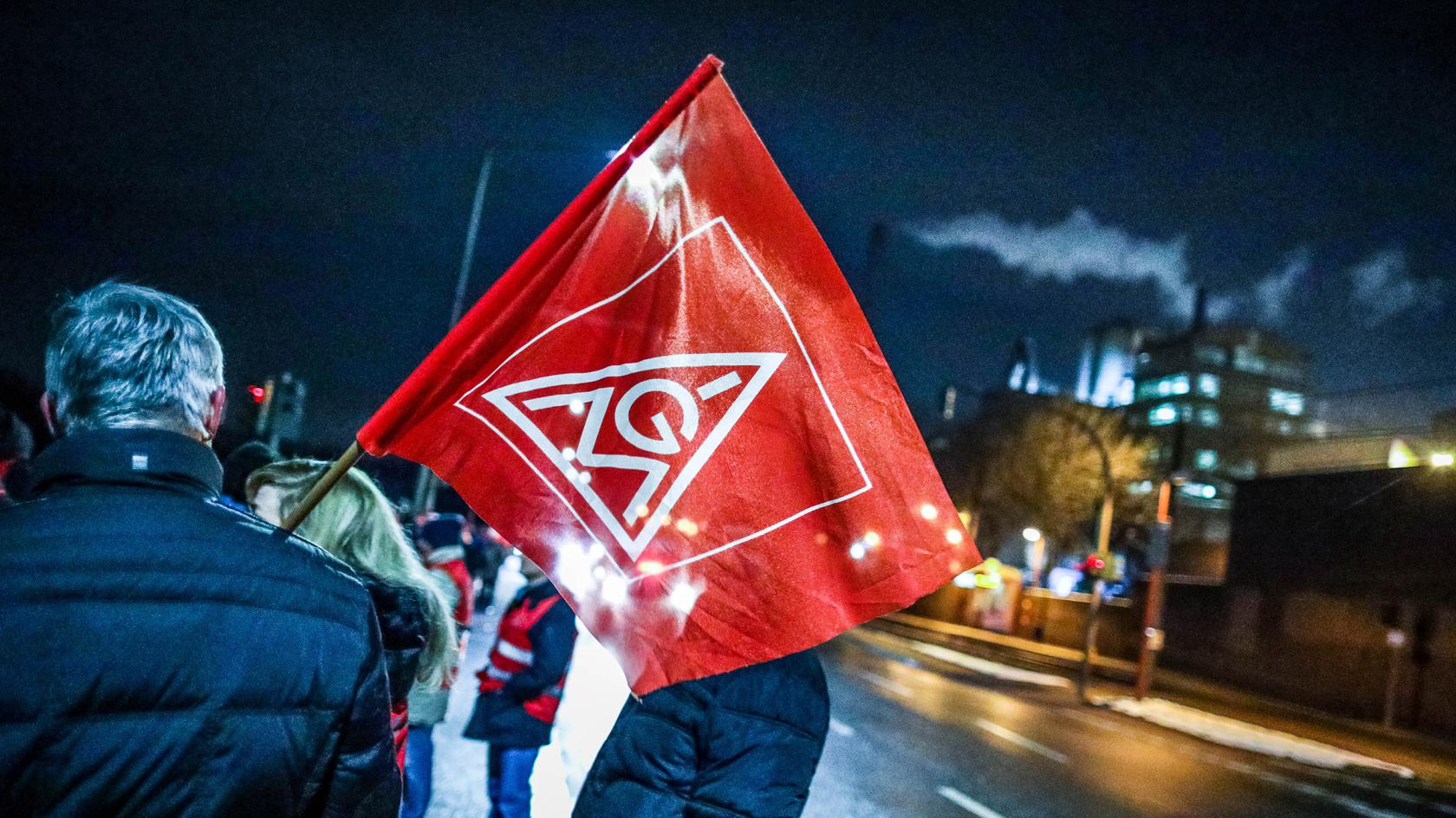 Nachtaktion - Tarifrunde Stahl 2019 in Duisburg