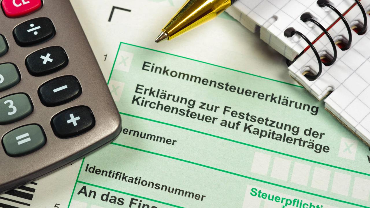 Ein Formular zur Einkommenssteuererklärung.