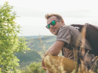 Wanderer macht eine Pause