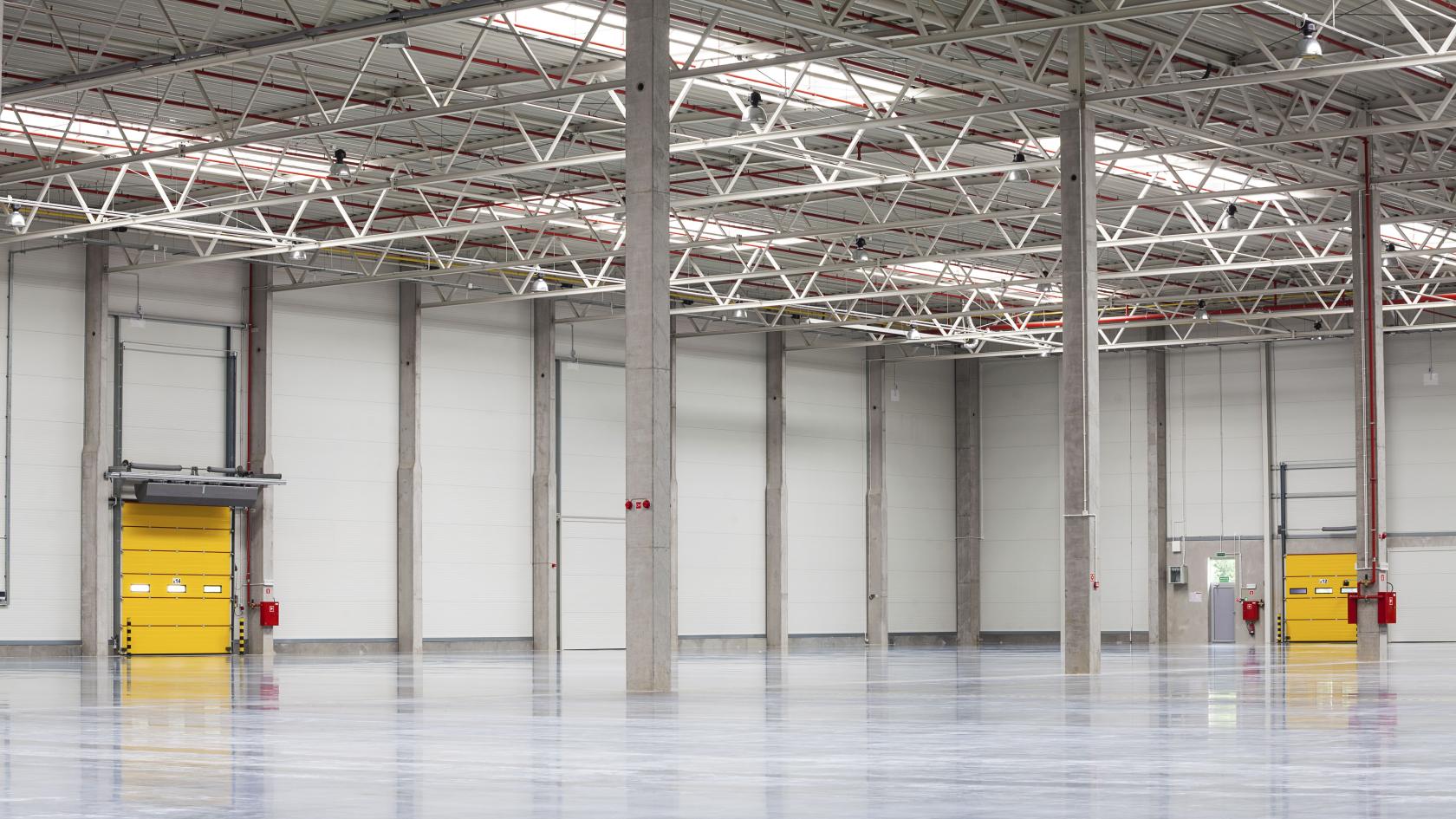 leere Lagerhalle