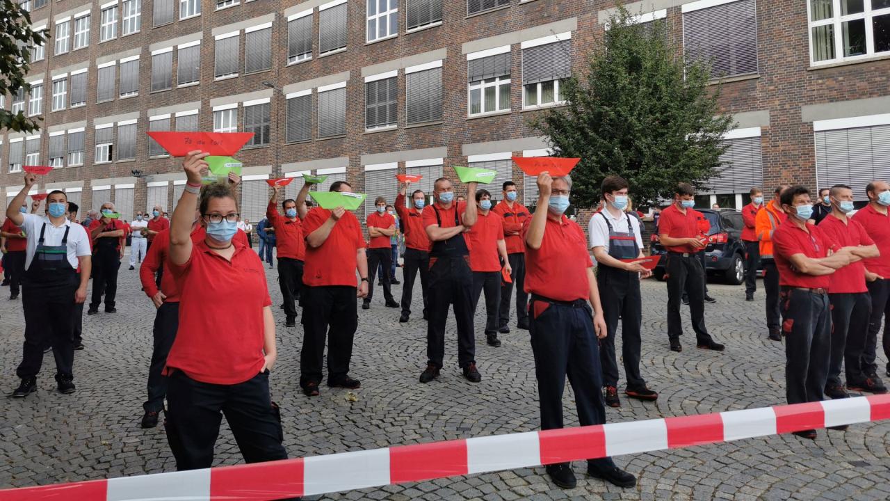 Beschäftigte von Schaeffler wehren sich am bundesweitem Aktionstag gegen geplanten Stellenabbau