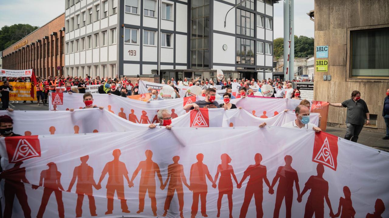 Norma-Beschäftigte protestieren mit einem zweiten Warnstreik gegen den geplanten Stellenabbau