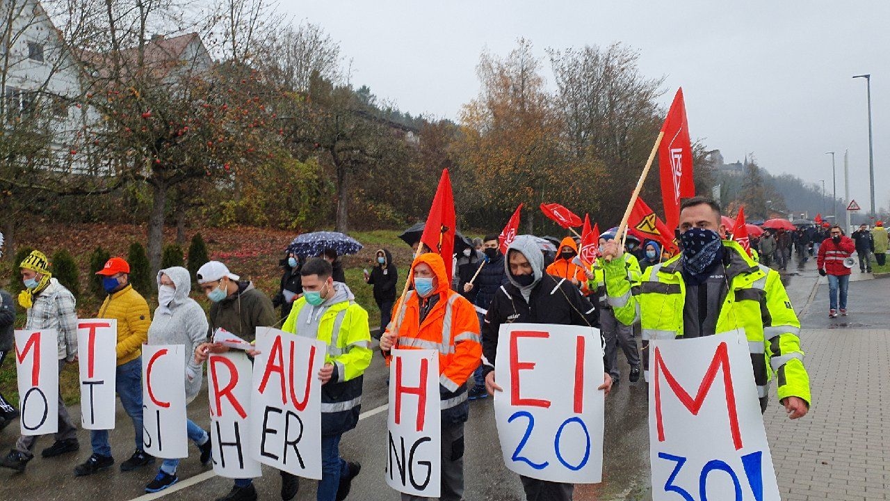 Beschäftigte von Dometic protestieren gegen Standortschließung