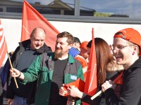 14 000 Warnstreikende in der Holz- und Kunststoffindustrie