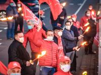 150 000 im Warnstreik