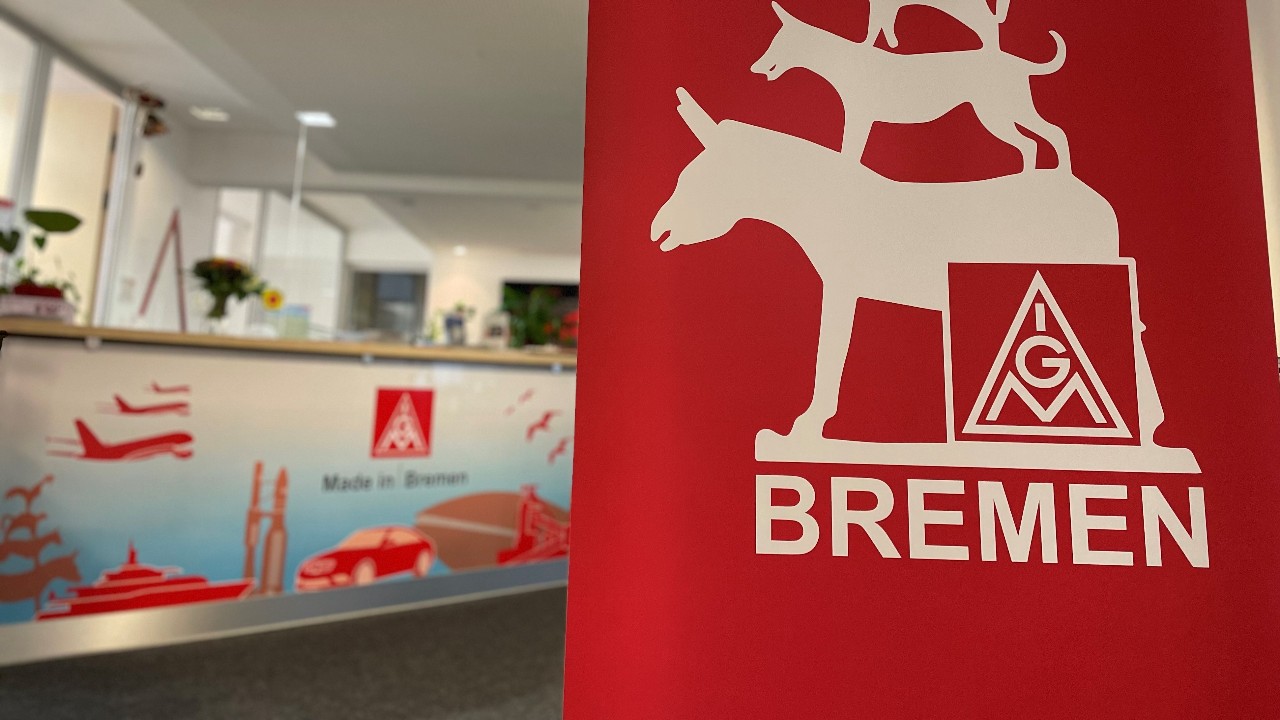 Stadtmusikanten und Eingangsbereich GS Bremen