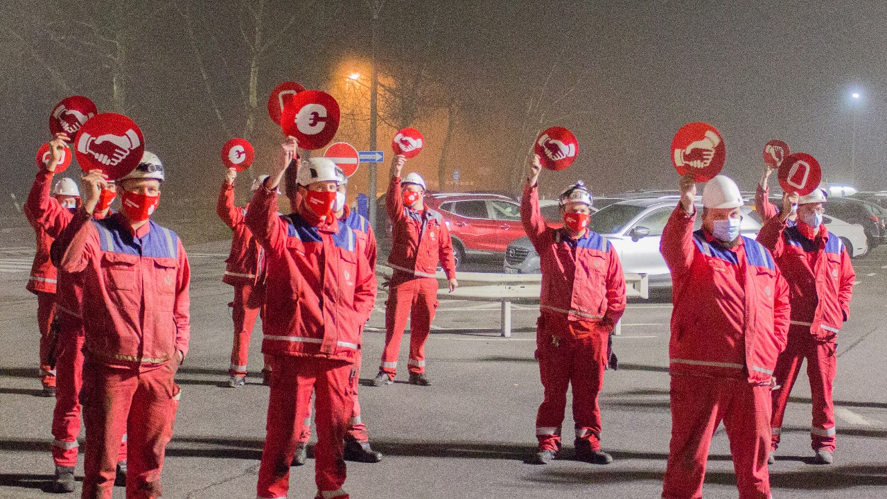 Warnstreik Tarifrunde 2021 Metallindustrie Hydro Aluminium Hamburg Küste