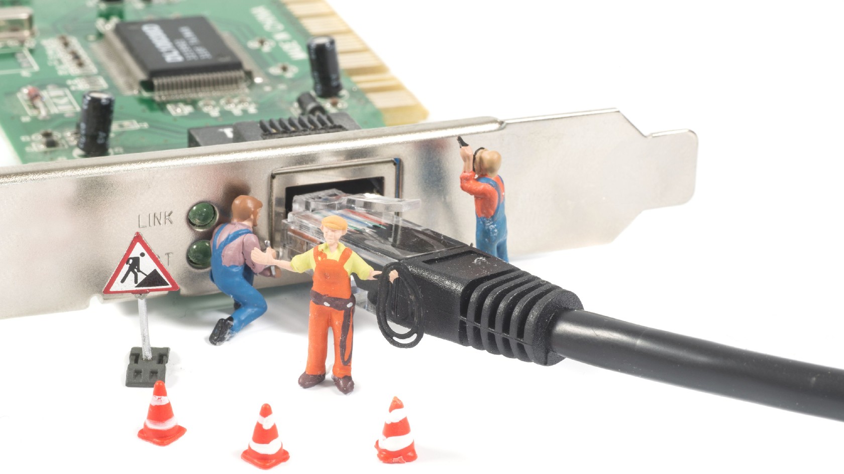 Figuren reparieren einen Computer