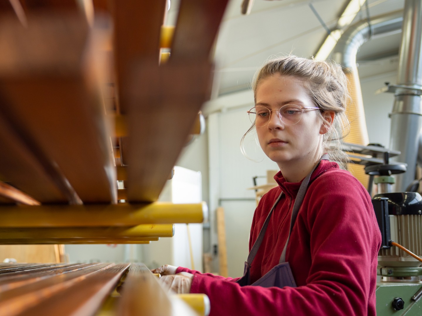Sonja Schwarz in der Werkstatt 'derBlaue' in Hannover