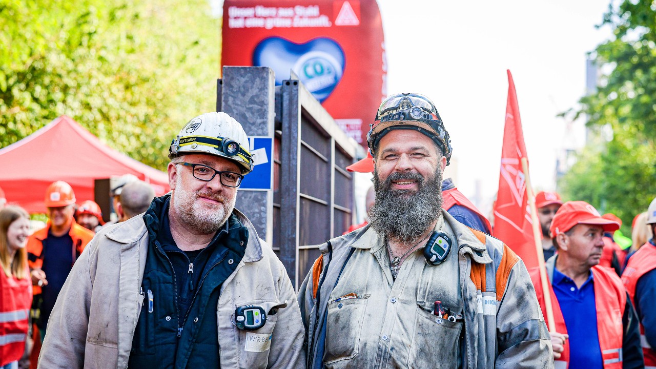 Tarifrunde Eisen und Stahl: Warnstreik Thyssenkrupp Steel Duisburg