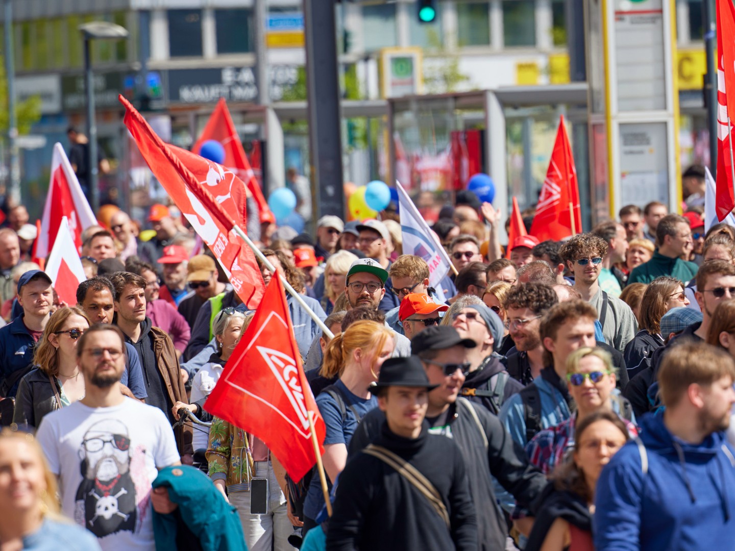 1. Mai 2023 in Berlin mit Jörg Hofmann