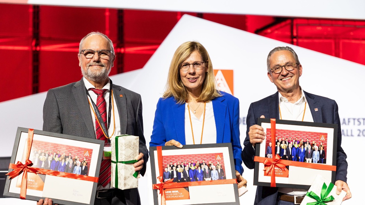 25. Ordentlicher Gewerkschaftstag der IG Metall in Frankfurt am Main: Verabschiedung von Ralf Kutzner, Irene Schulz und Wolfgang Lemb.