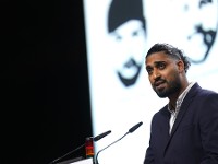 „Alle reden über Migranten – aber keiner mit ihnen“