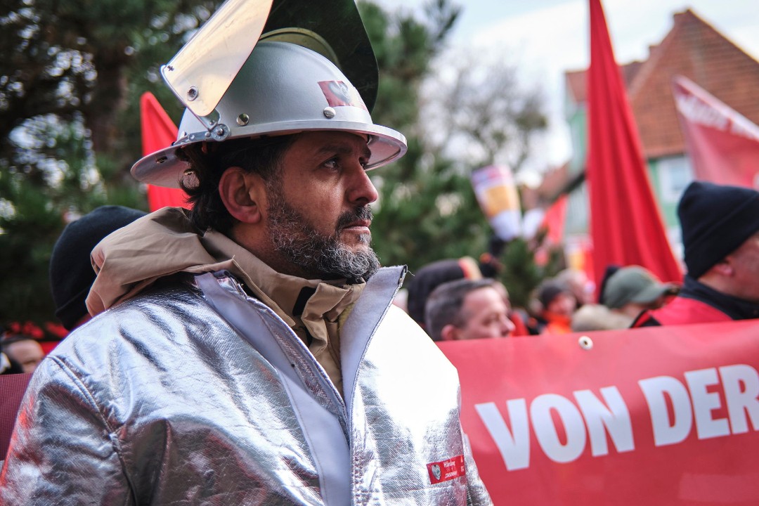 Beschäftigte demonstrieren für die Eigenständigkeit der Salzgitter AG.
