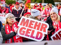 11 Prozent mehr Geld, 54 Minuten kürzere Arbeitszeit