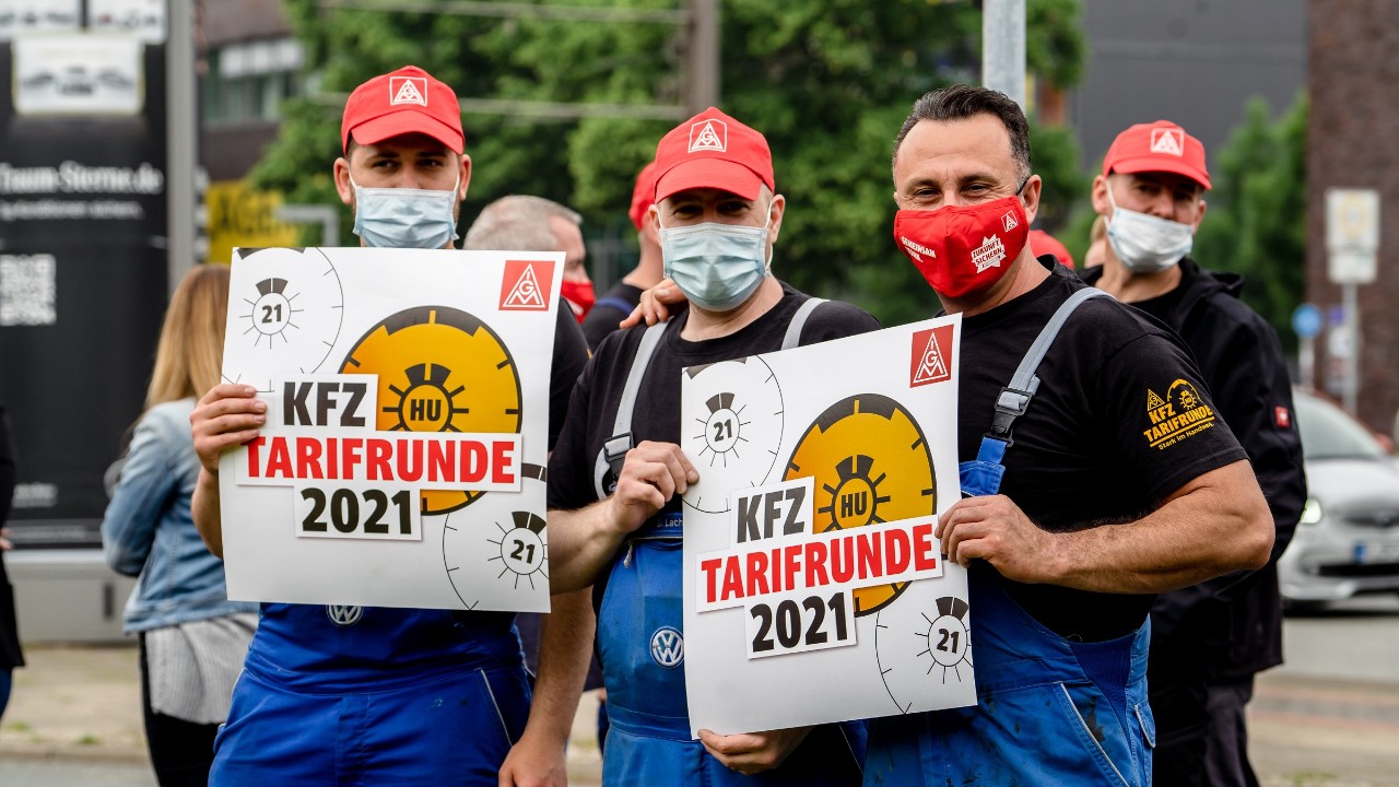 Kfz-Tarifrunde 2021: Aktionstag in Hannover