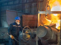 Stahl-Tarifkommissionen fordern 8,2 Prozent mehr