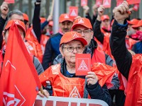 Rekordbeteiligung bei Warnstreiks 